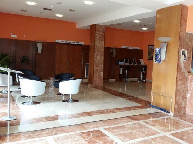 Hotel Ponferrada Plaza Exterior foto