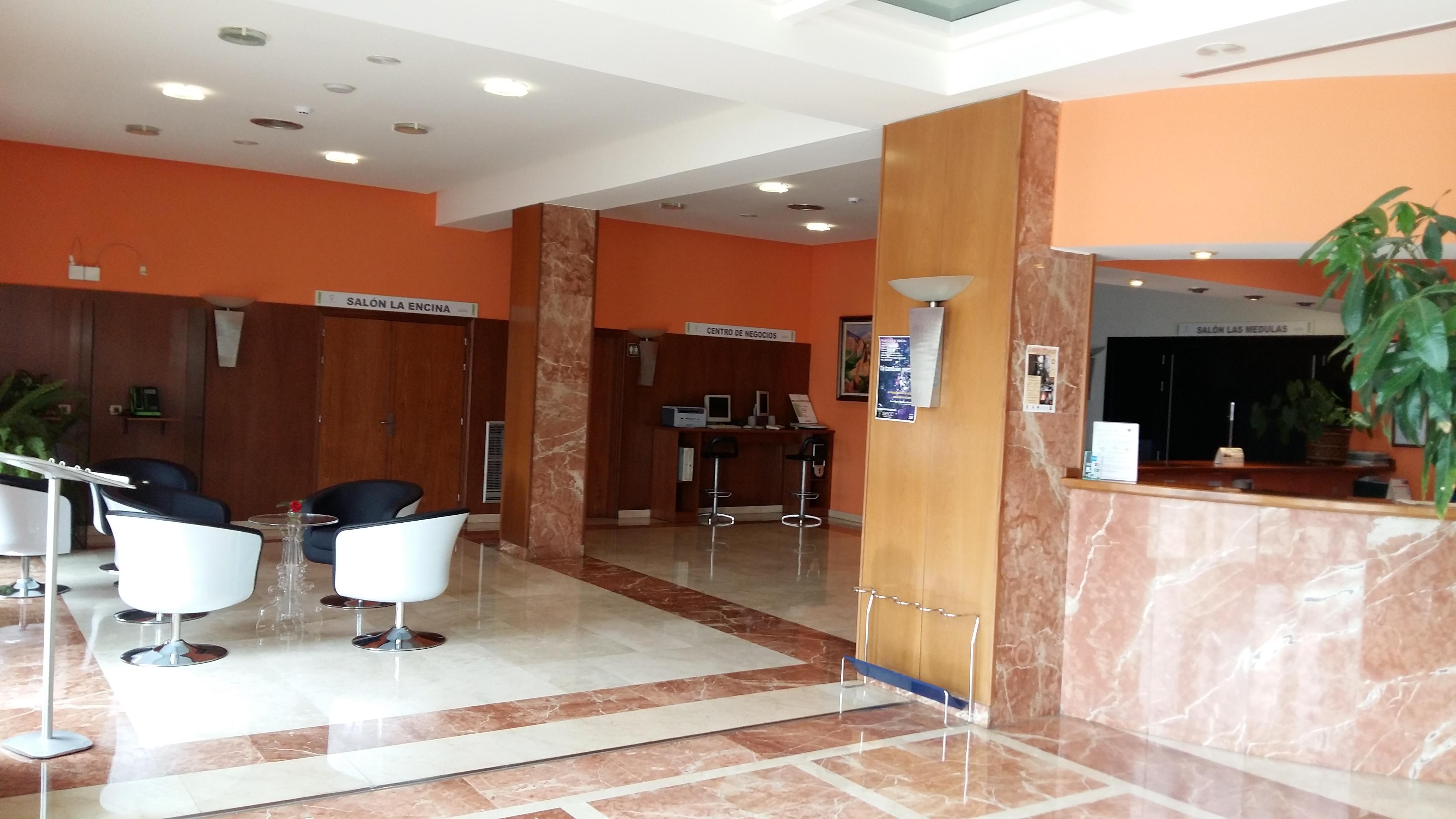 Hotel Ponferrada Plaza Exterior foto