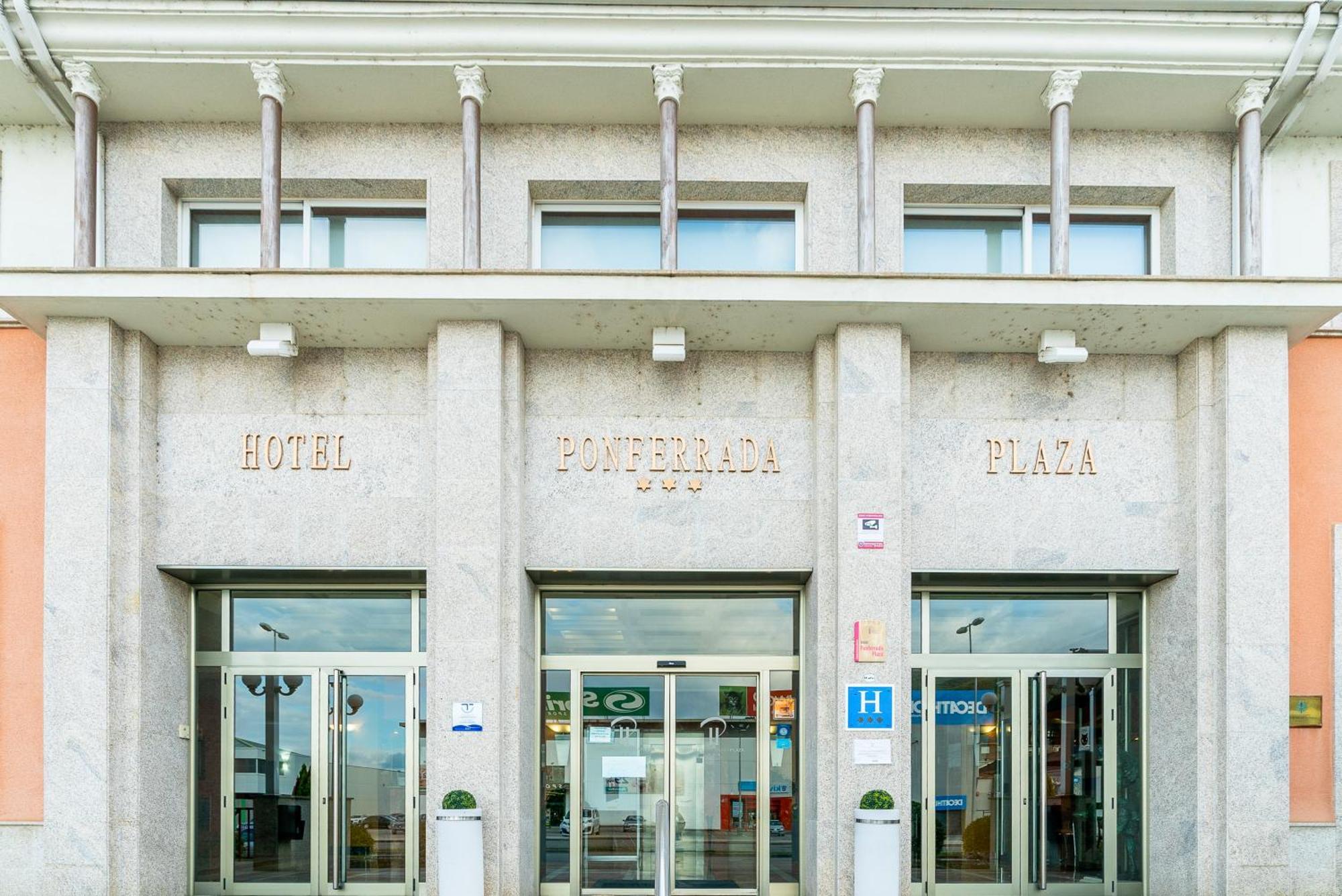 Hotel Ponferrada Plaza Exterior foto